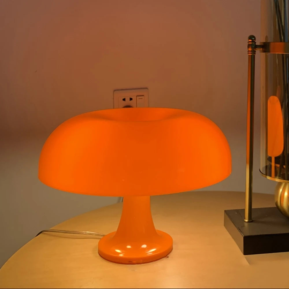 Classic Mushroom Table Lamp Modern Bauhaus Design Table Lamp Hotel Bedroom Atmosphere Lamp